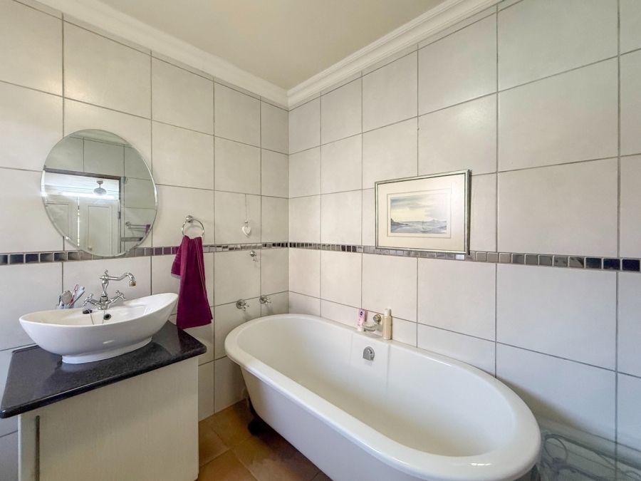 3 Bedroom Property for Sale in Melodie North West